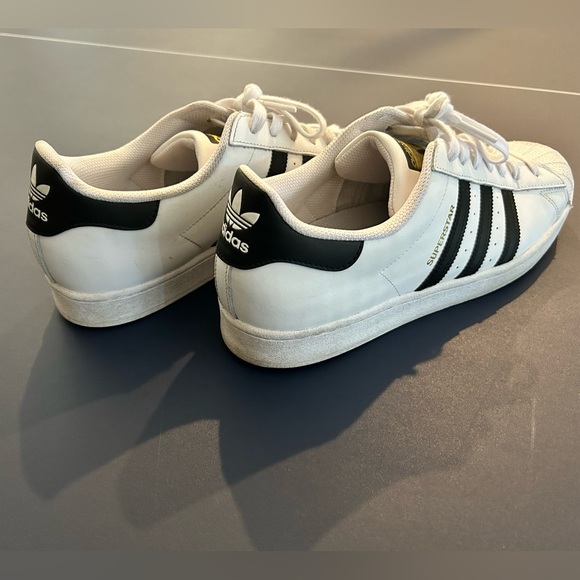 Adidas men’s Superstar sneakers white with navy stripes size 12 - Picture 1 of 5